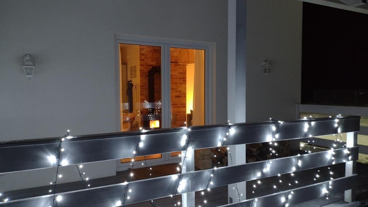 Marina Sasino - Komfortowe Domy Z Sauna I Kominkami Ngoại thất bức ảnh